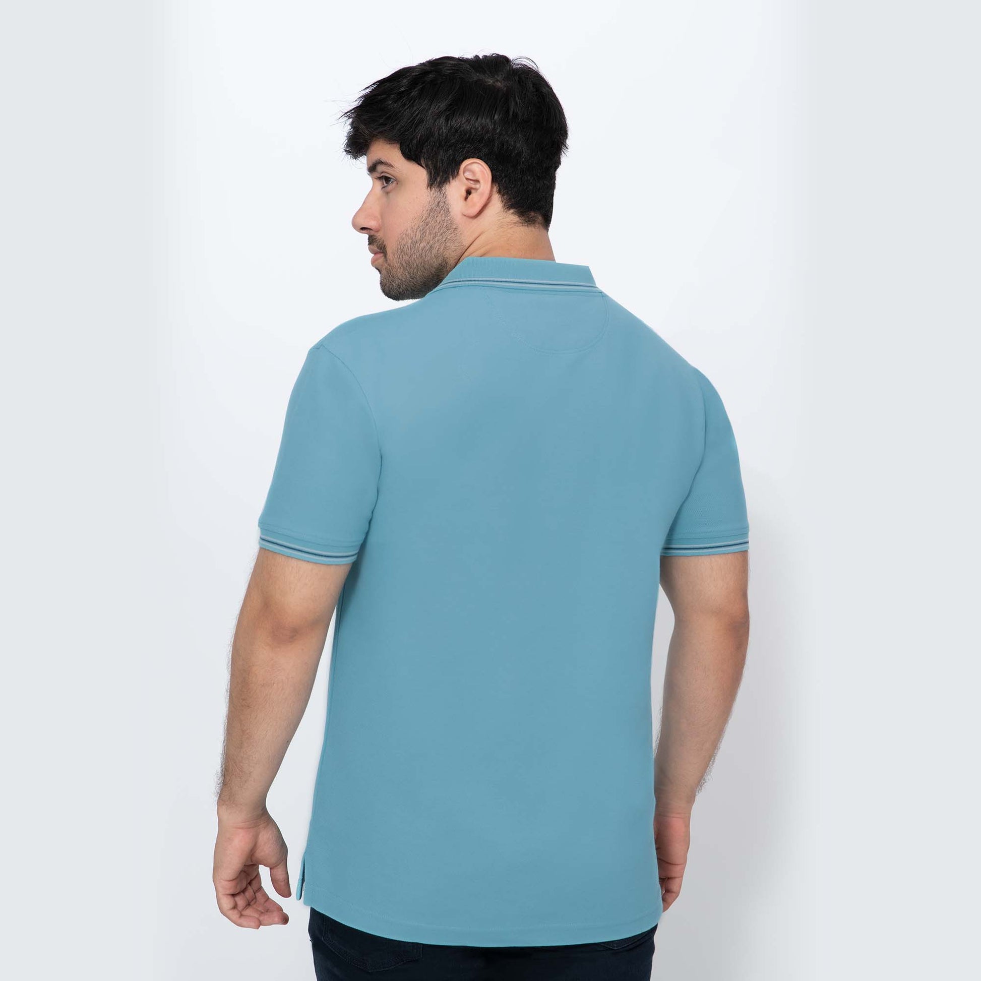 Camiseta estilo polo