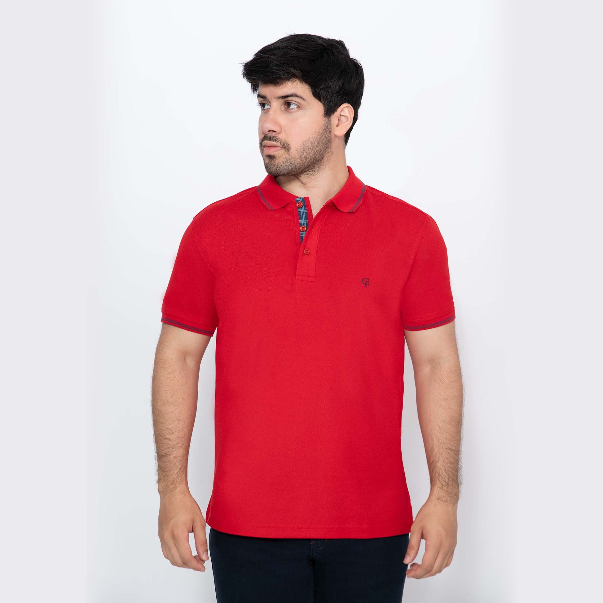 Camiseta estilo polo
