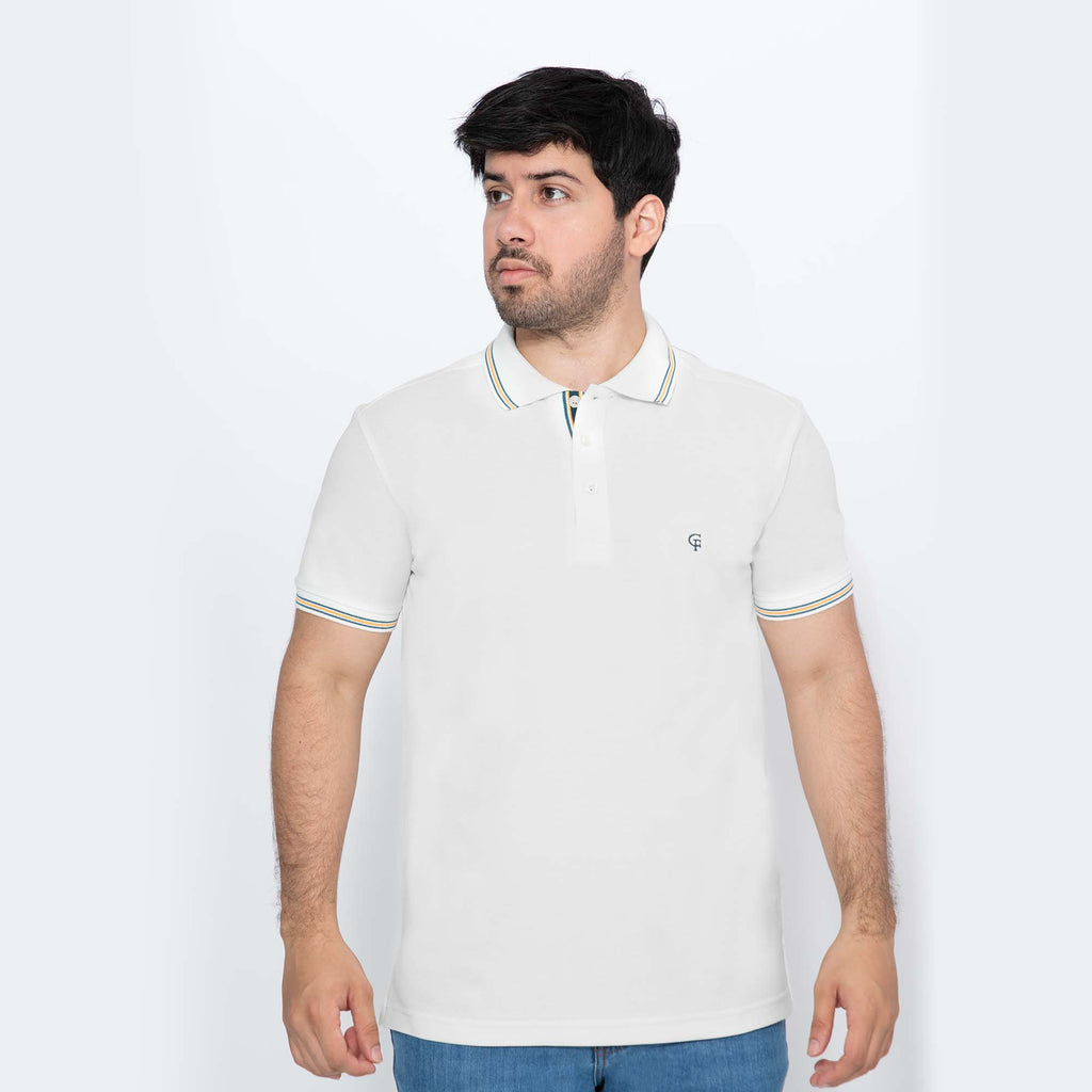 Camiseta estilo polo