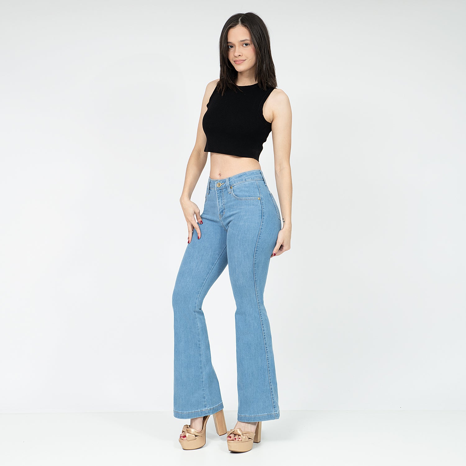 DAMA CAMPANA LEVANTA POMPI